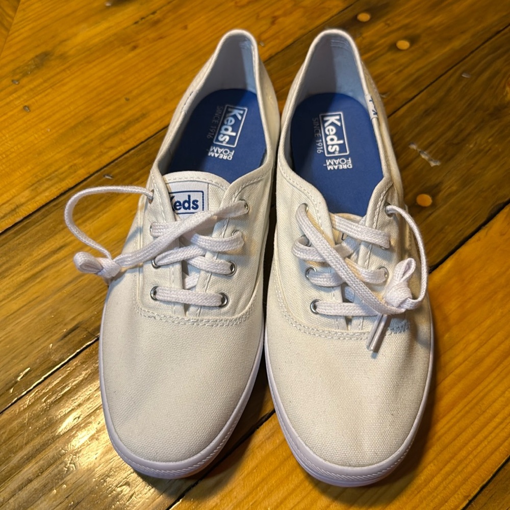 Keds Sneakers